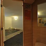 Aphrodite Boutique 3*