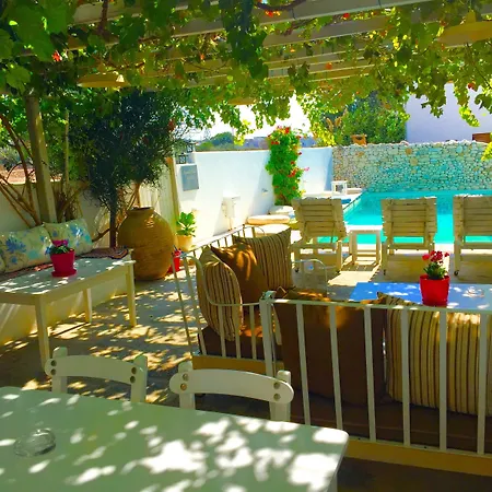 Aphrodite Boutique 3* Aliki (Paros)